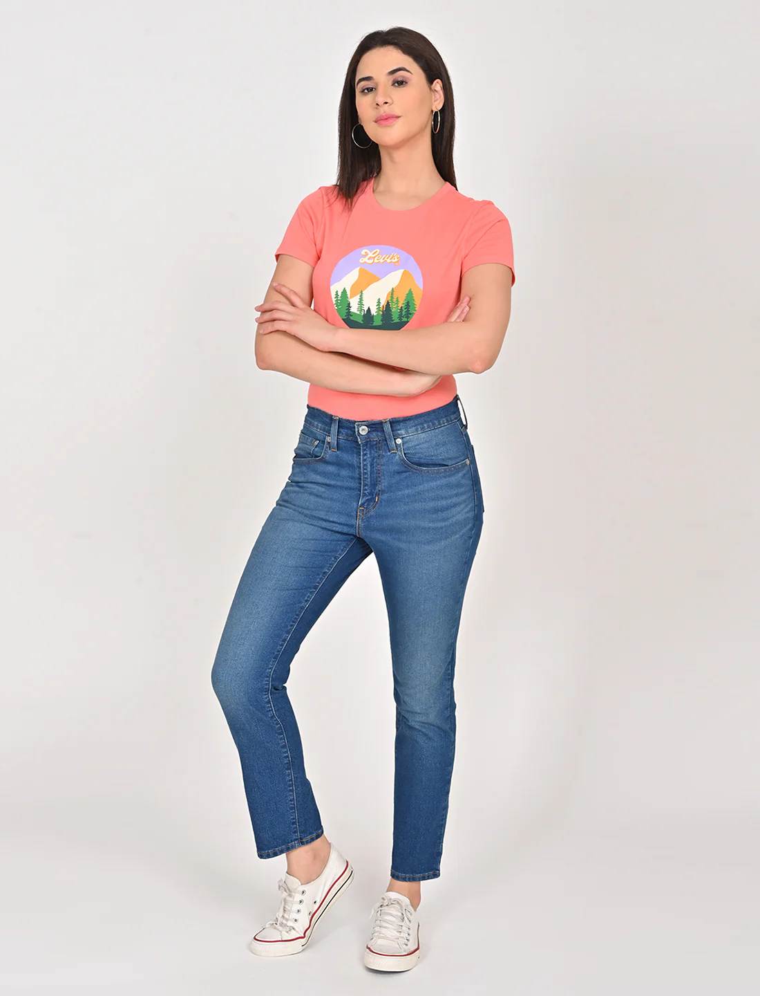 Levi's Women's Graphic Mountain Print Soft Coral Crewneck T-Shirt - Women's mountain graphic t-shirt